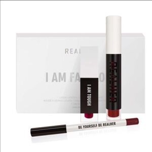 REALHER | I Am Fabulous Lip Kit Deep Red NIB